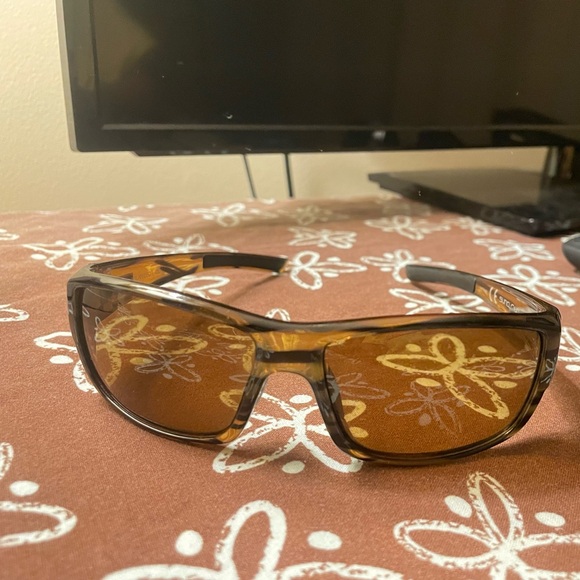 Stylish Suncloud Brown Sunglasses - Picture 1 of 3